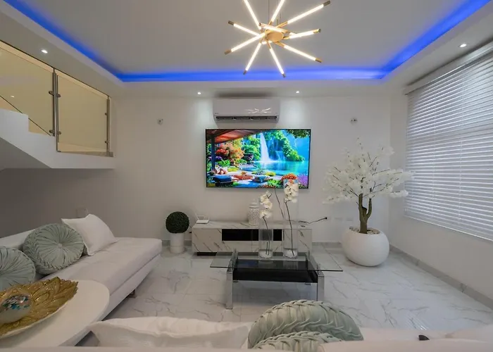 Summer Shades At Legacy Villa Montego Bay
